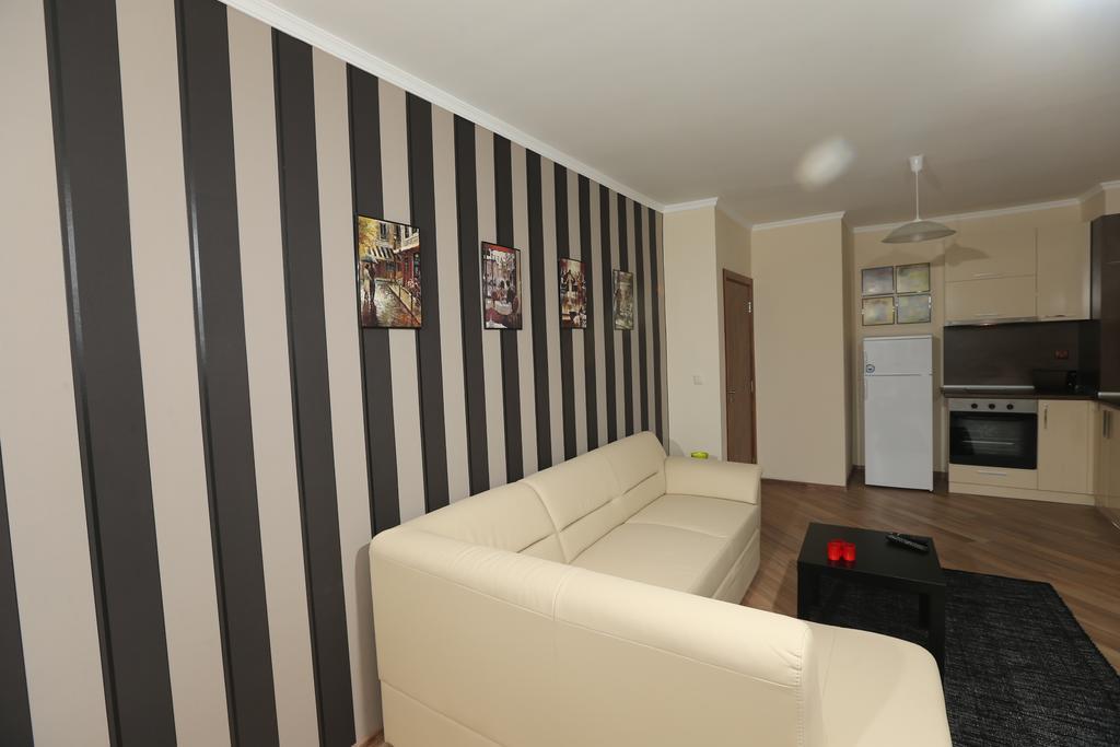 South Beach Apartments 오브조르 객실 사진